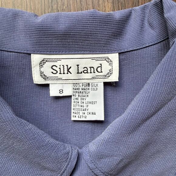 Silk Land 100% Silk Button Front Blouse Purple Blue Vintage 80s 90s Size 8 - Picture 7 of 7